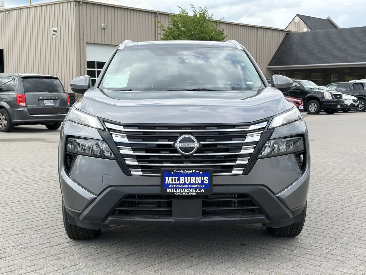 Nissan Rogue снимка Nissan Rogue