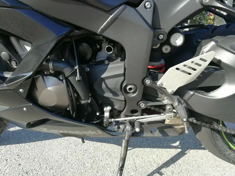 Kawasaki Ninja ZX-6R - foto 7