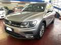 Volkswagen Tiguan 2.0 TDI SCR DSG 4MOTION Business BMTEURO 6B Gris - thumbnail 6