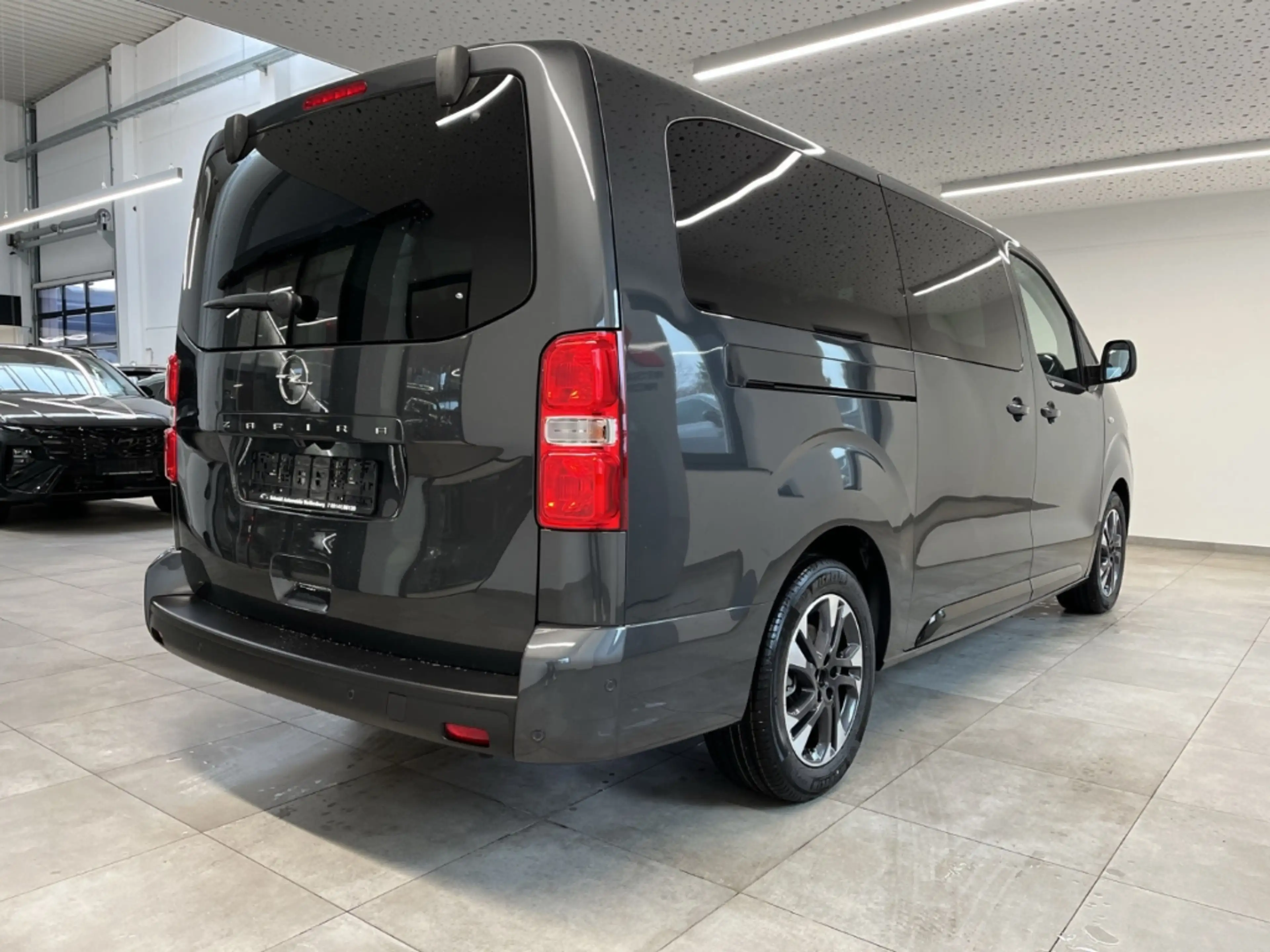Opel Zafira Life 2.0 HDI XL Edition AT 8 Sitzer KAM — photo 4
