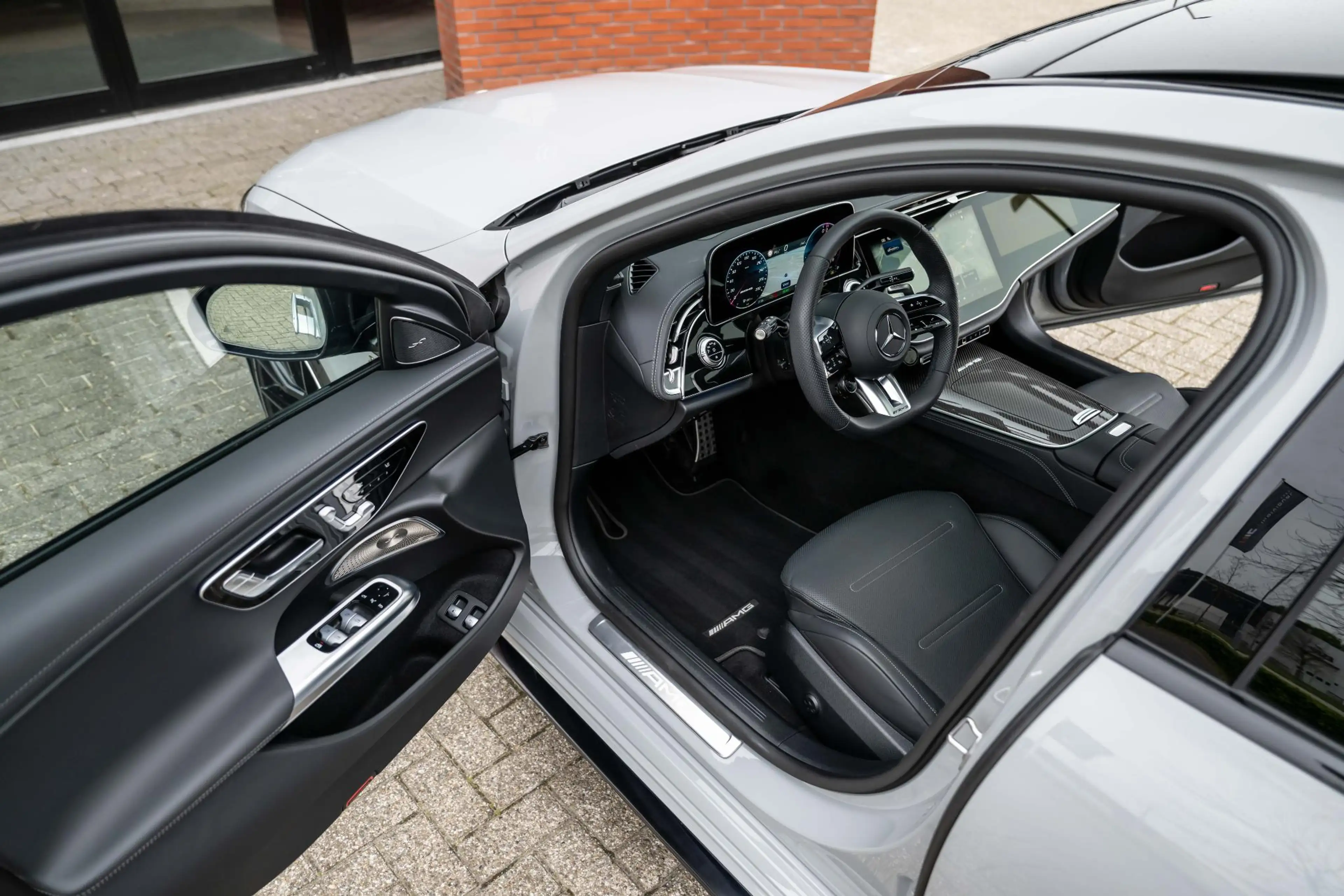 Mercedes-Benz E 53 AMG 4MATIC+ 612pk Premium + Dynamic Plus Carbon — photo 3
