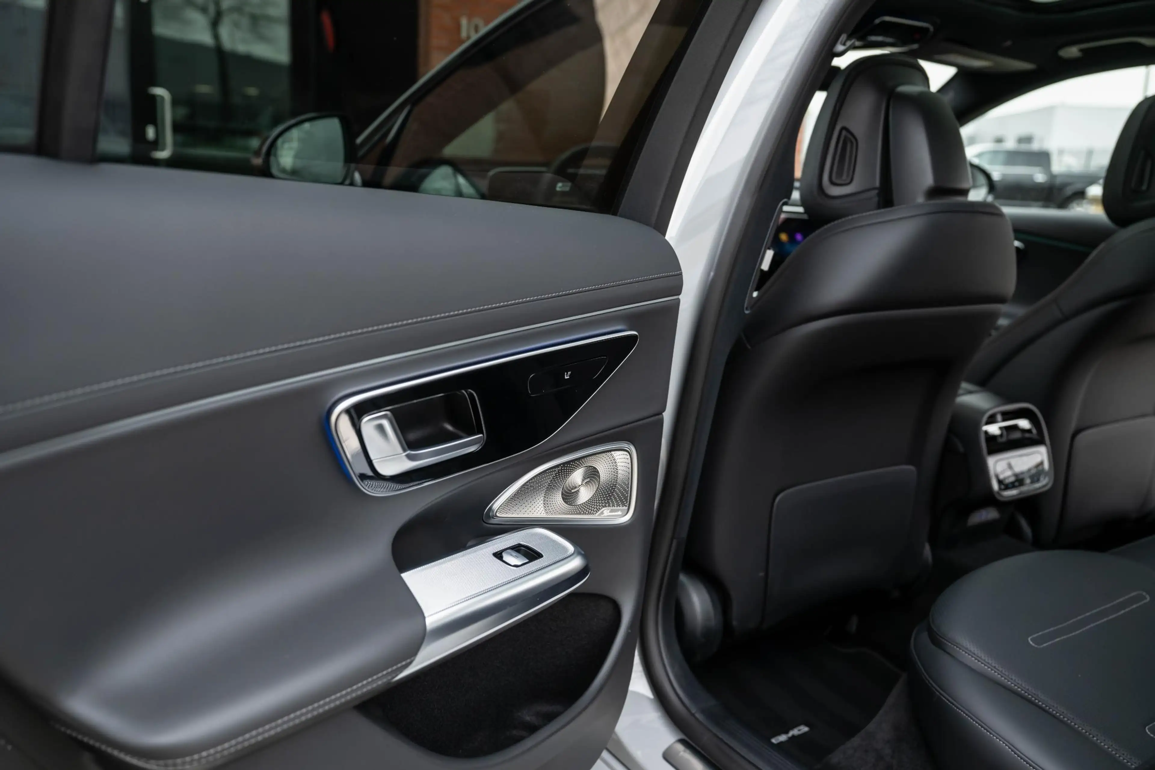 Mercedes-Benz E 53 AMG 4MATIC+ 612pk Premium + Dynamic Plus Carbon — photo 39
