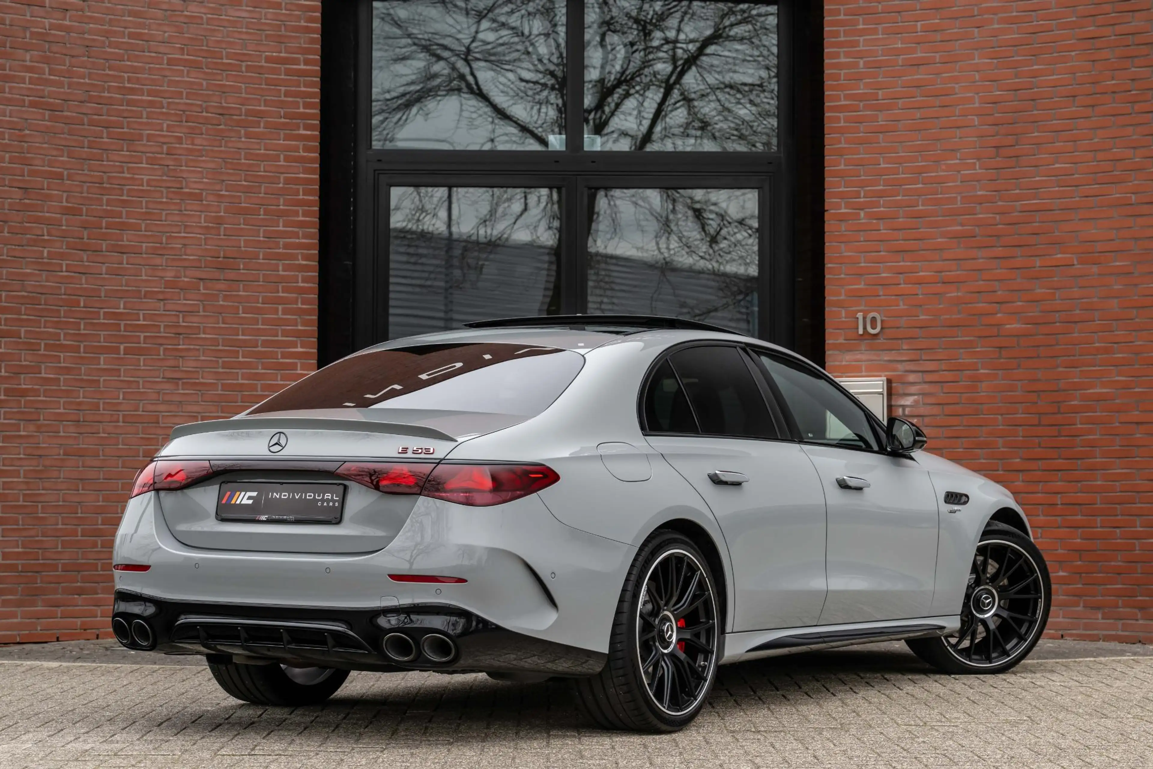 Mercedes-Benz E 53 AMG 4MATIC+ 612pk Premium + Dynamic Plus Carbon — photo 4