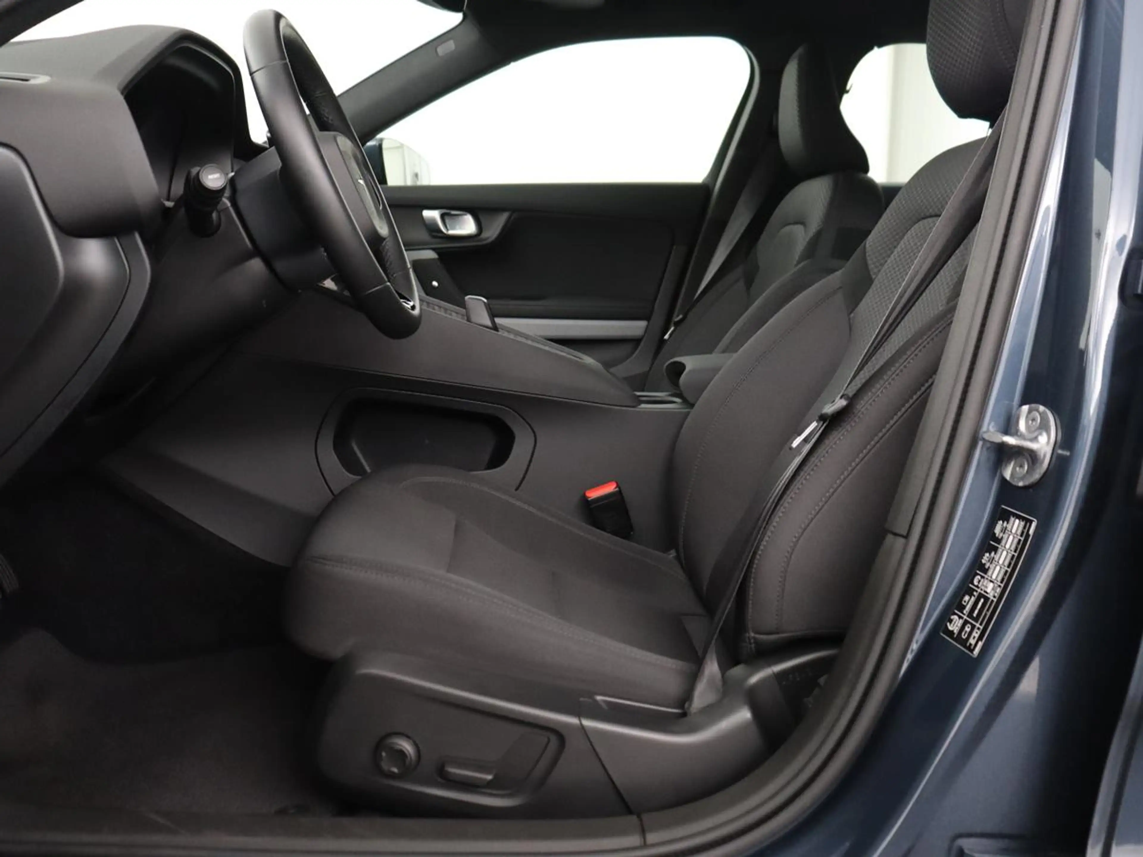 Polestar 2 Standard Range Single Motor 69 kWh | SOH 93% | Cam — photo 5