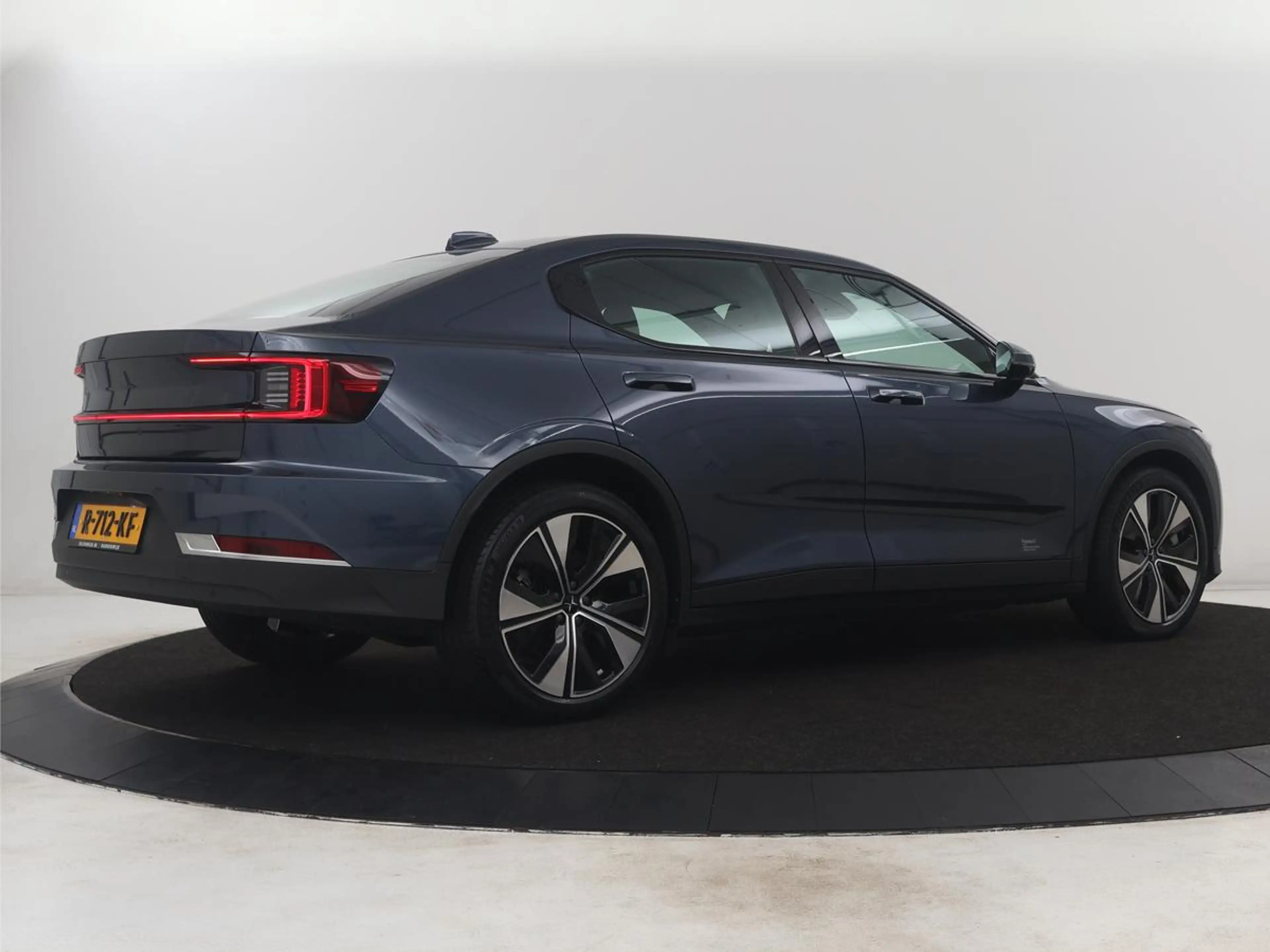 Polestar 2 Standard Range Single Motor 69 kWh | SOH 93% | Cam — photo 32