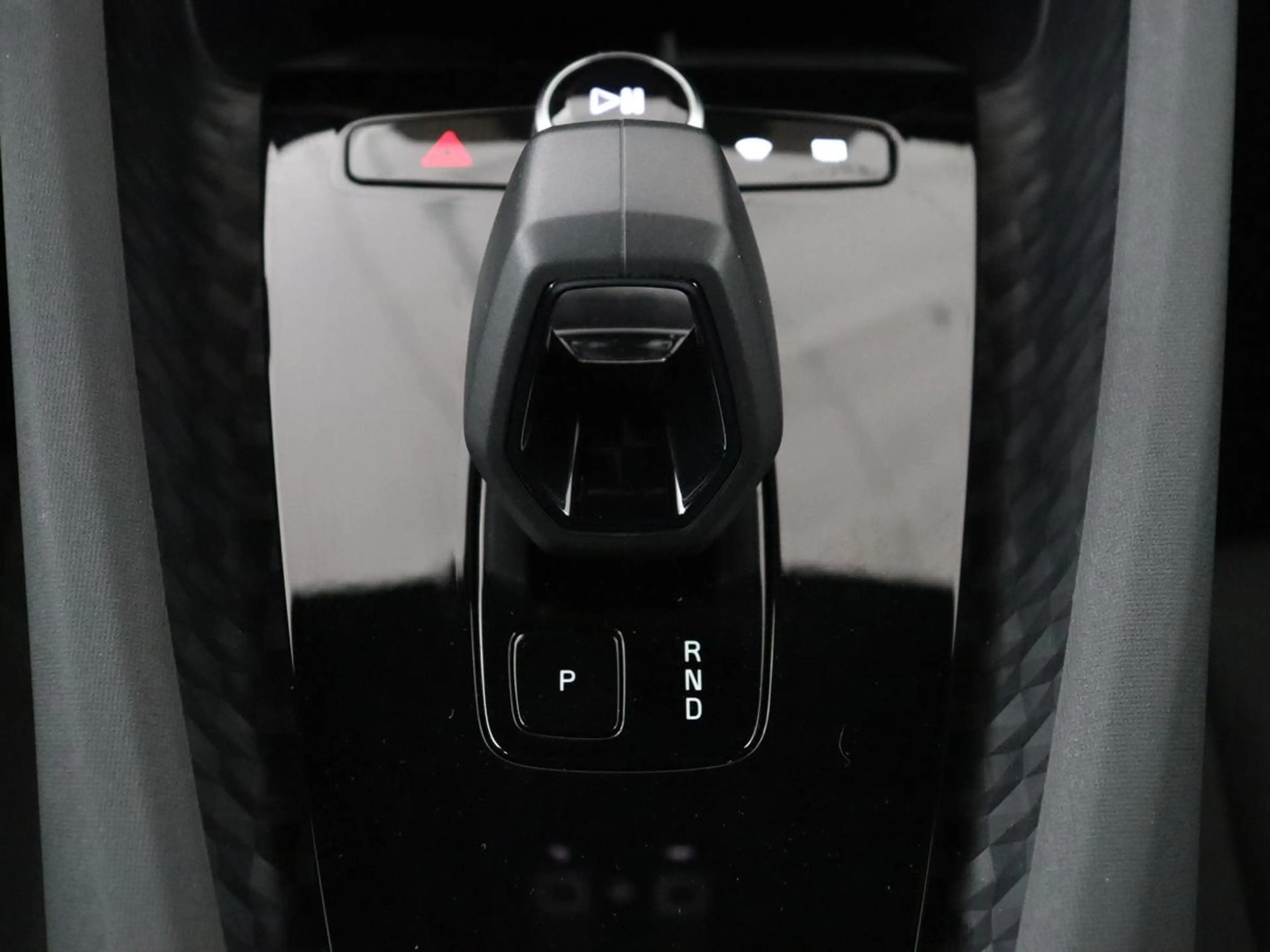 Polestar 2 Standard Range Single Motor 69 kWh | SOH 93% | Cam — photo 9