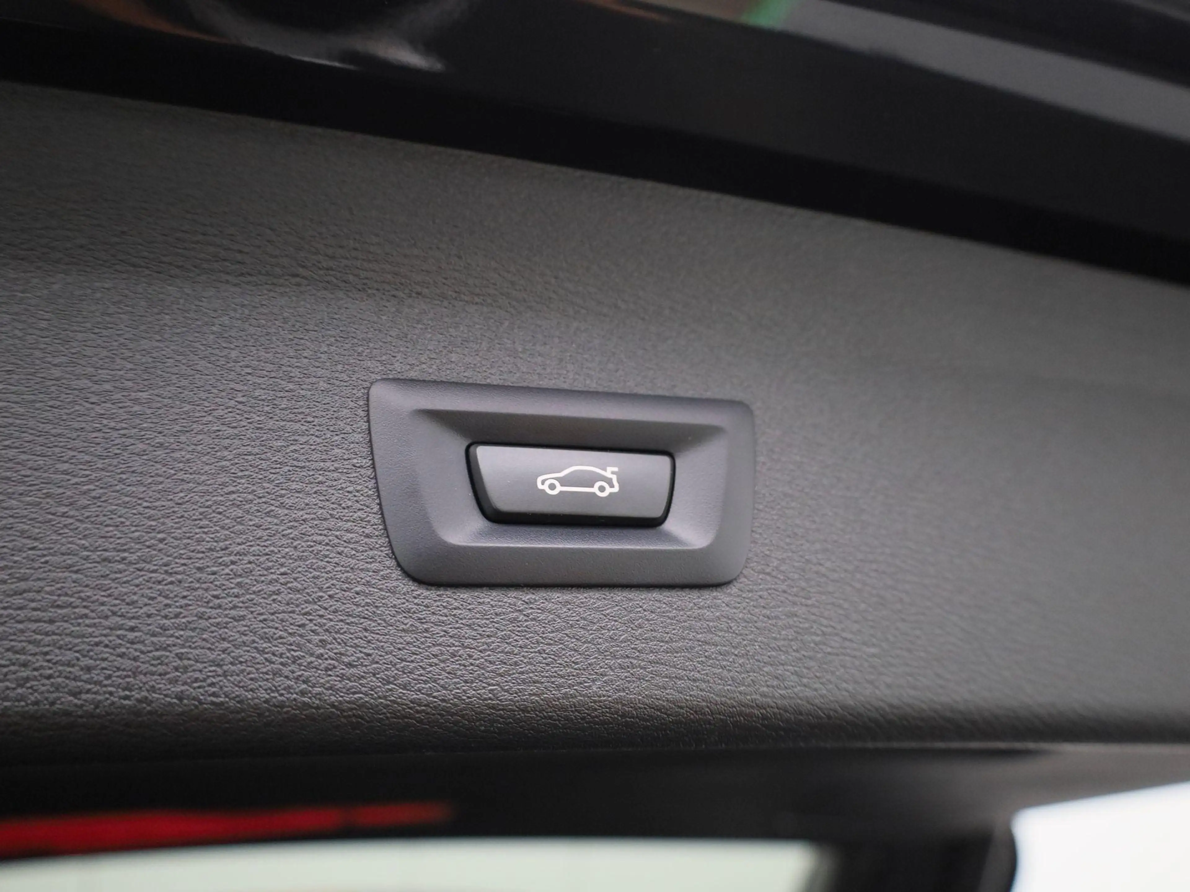 BMW X1 sDrive16dA (85 kW) PANO | LEDER | CAMERA | NAVI — photo 14