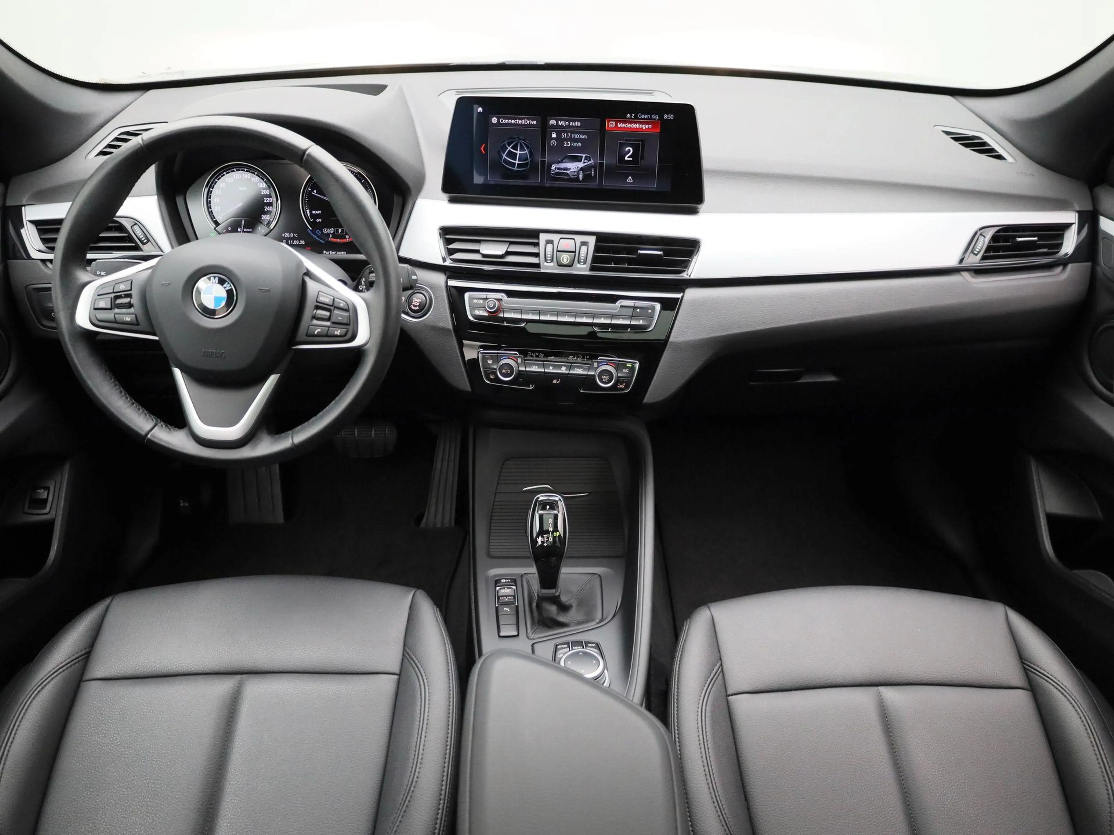 BMW X1 sDrive16dA (85 kW) PANO | LEDER | CAMERA | NAVI — photo 10