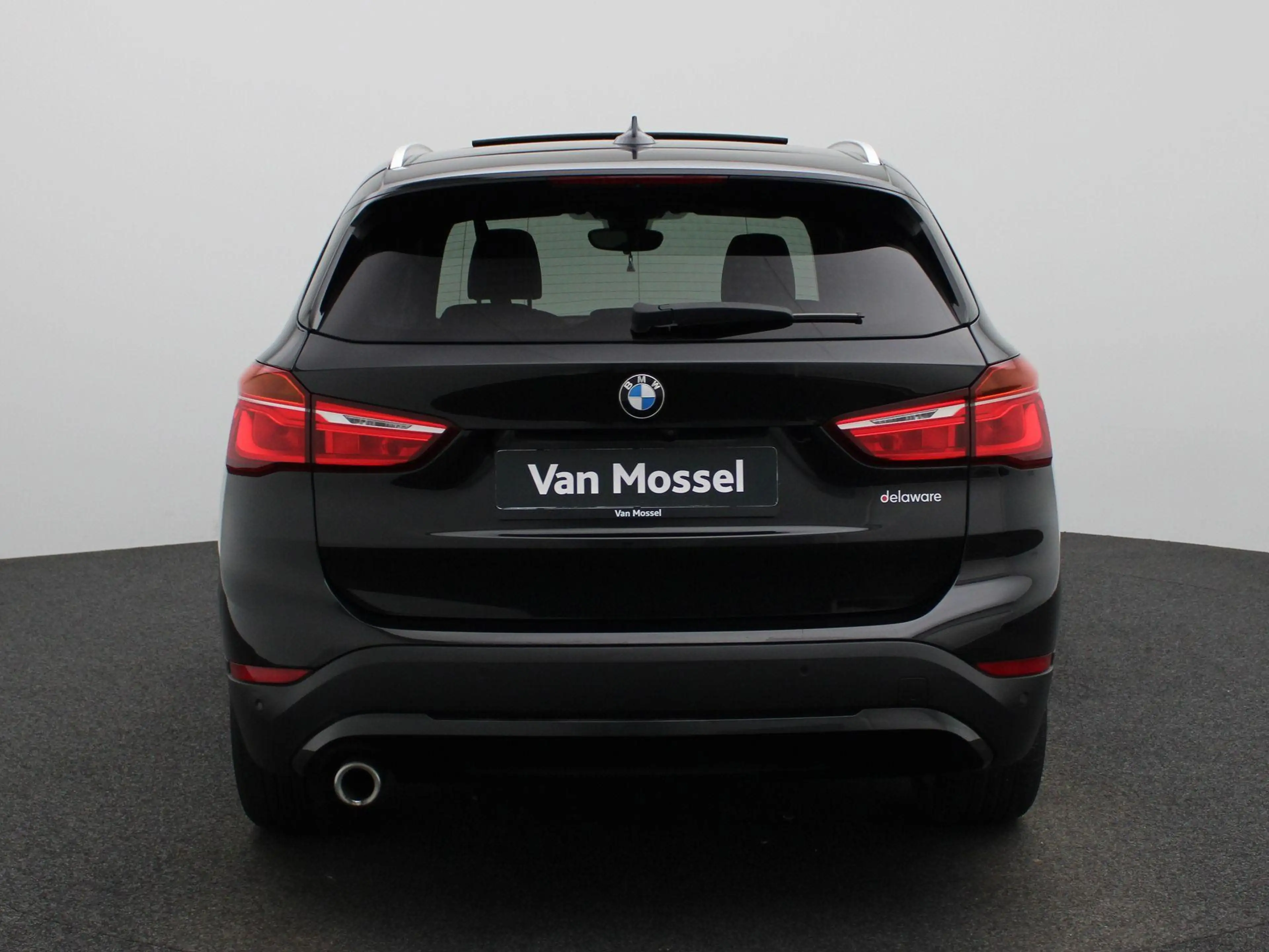BMW X1 sDrive16dA (85 kW) PANO | LEDER | CAMERA | NAVI — photo 5
