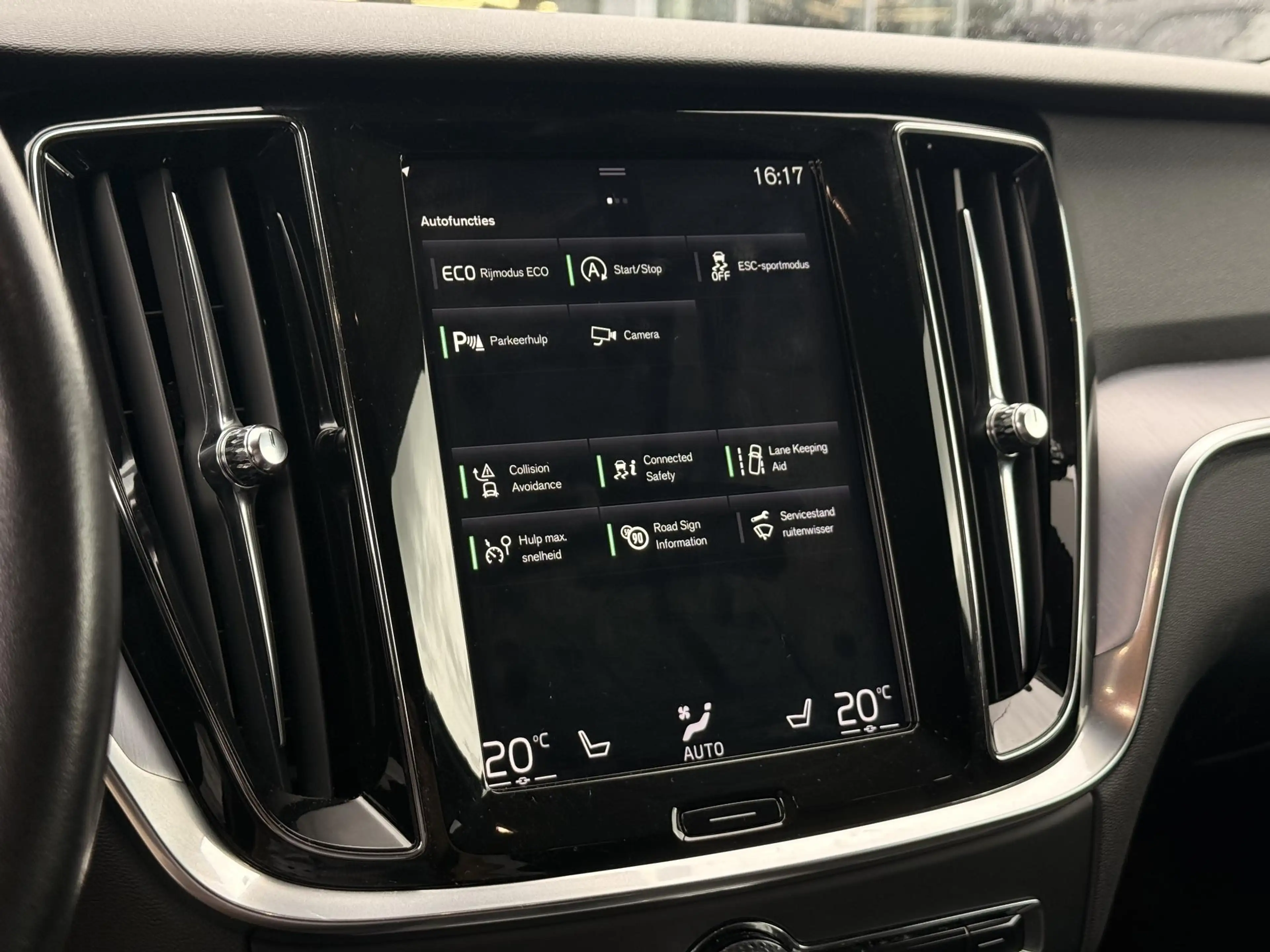 Volvo V60 2.0 T5 Automaat Momentum | Lederen bekleding | Sen — photo 13