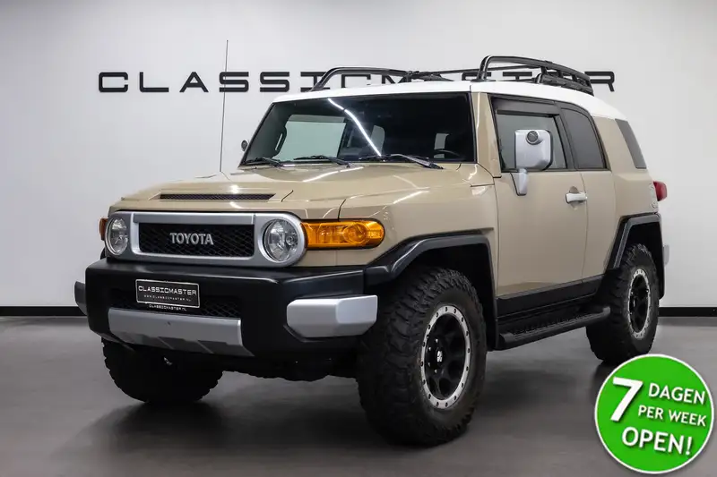 TOYOTA Fj