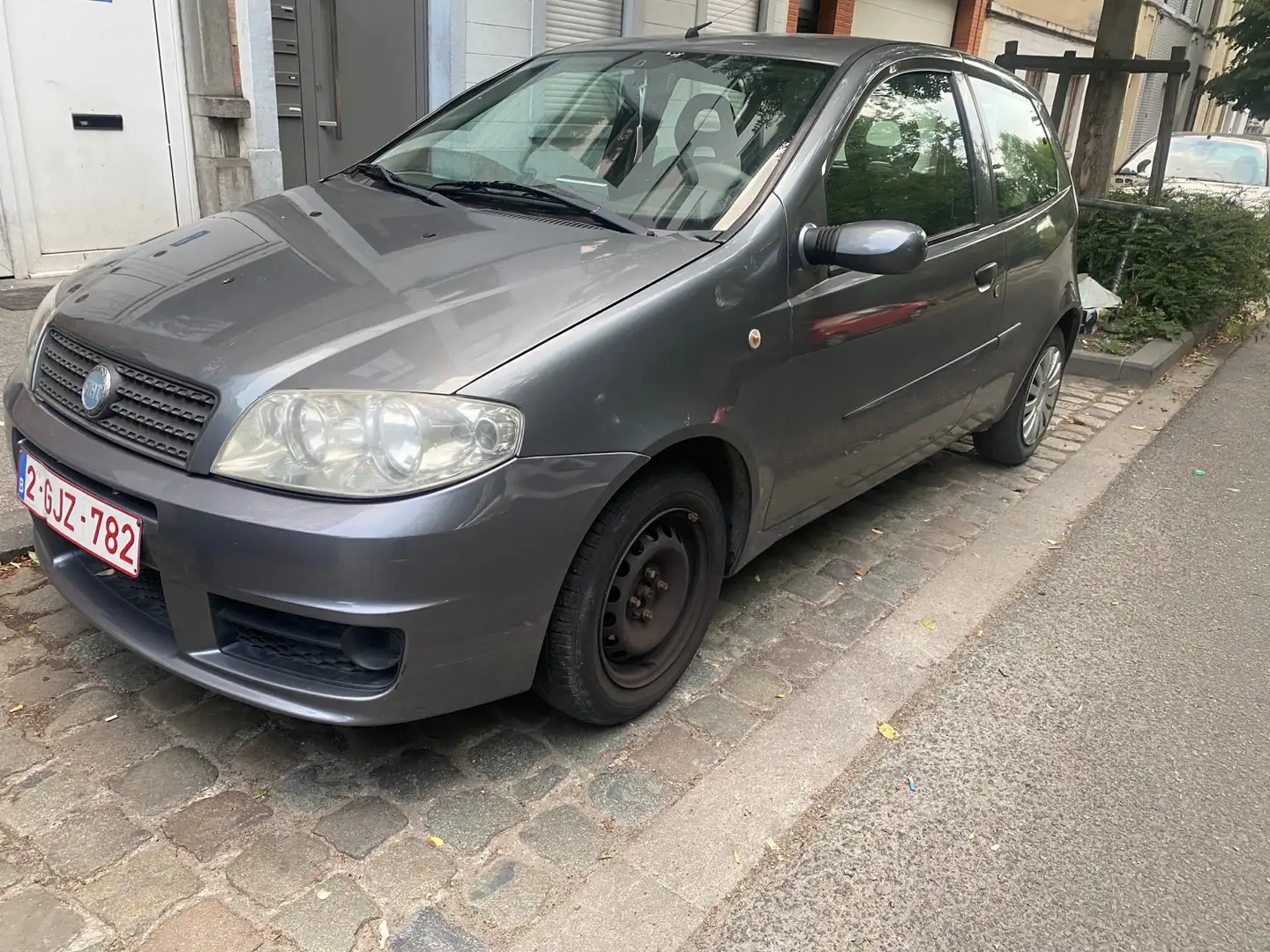 Fiat Punto 1.2i 16v Dynamic Speed Gear Jaune - 2