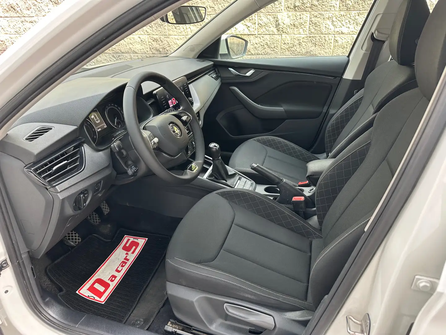 Skoda Kamiq 1.0 tsi Style 95cv, NEOPATENTATI OK! Bianco - 2