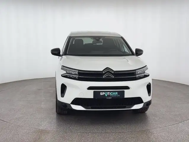 Citroen C5 Aircross view 2