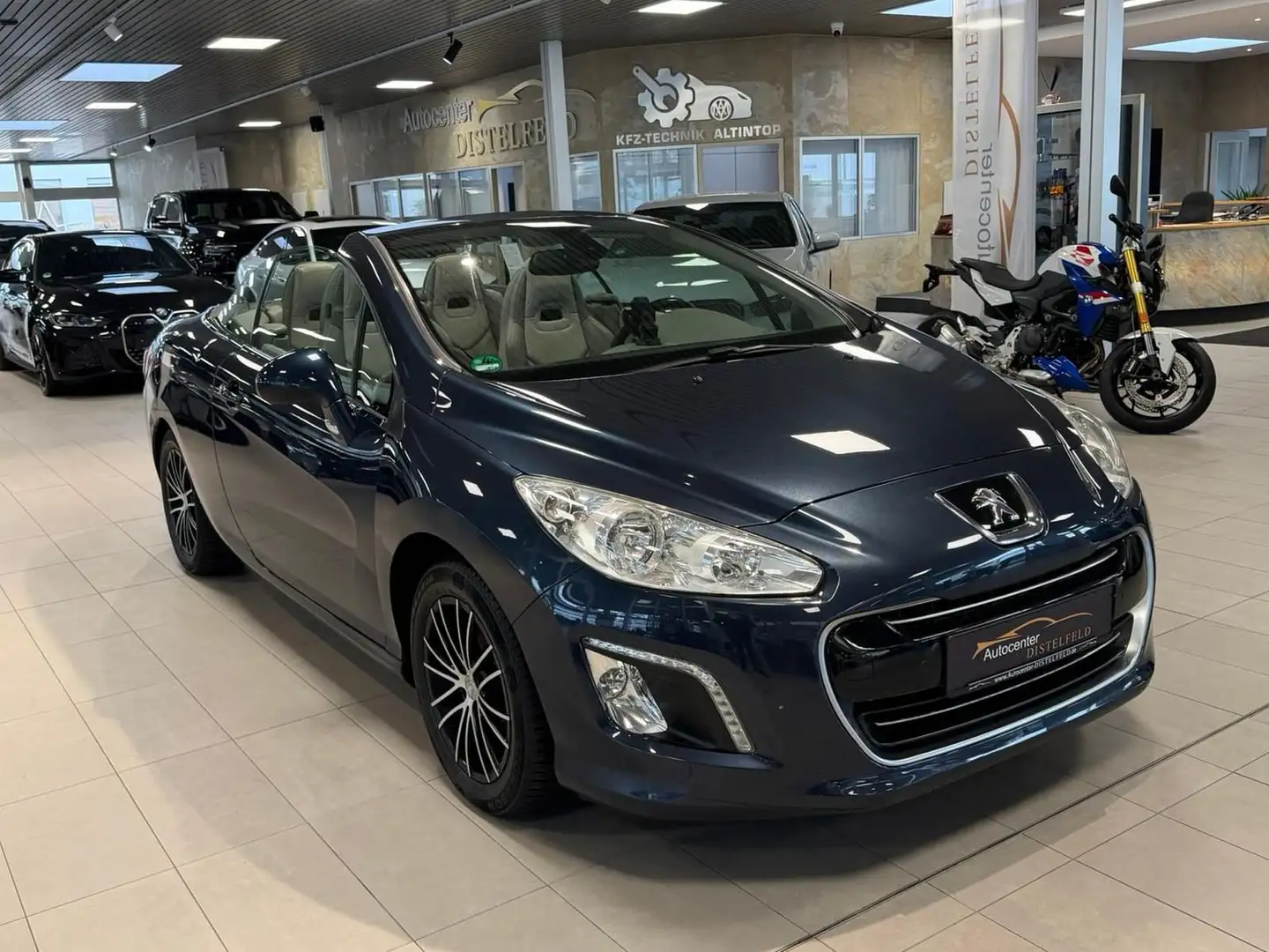 Peugeot 308 Allure Klimaautomatik Tempomat HU09/27NackenHZ Blau - 1