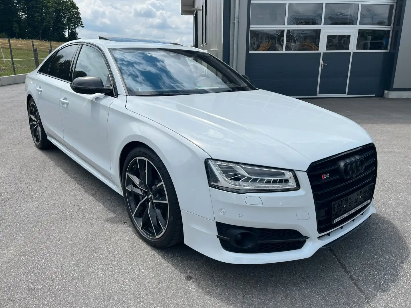Audi S8 4.0 TFSI plus quattro*HUD*B&O*Keramik*TV*VOLL Bianco - 2