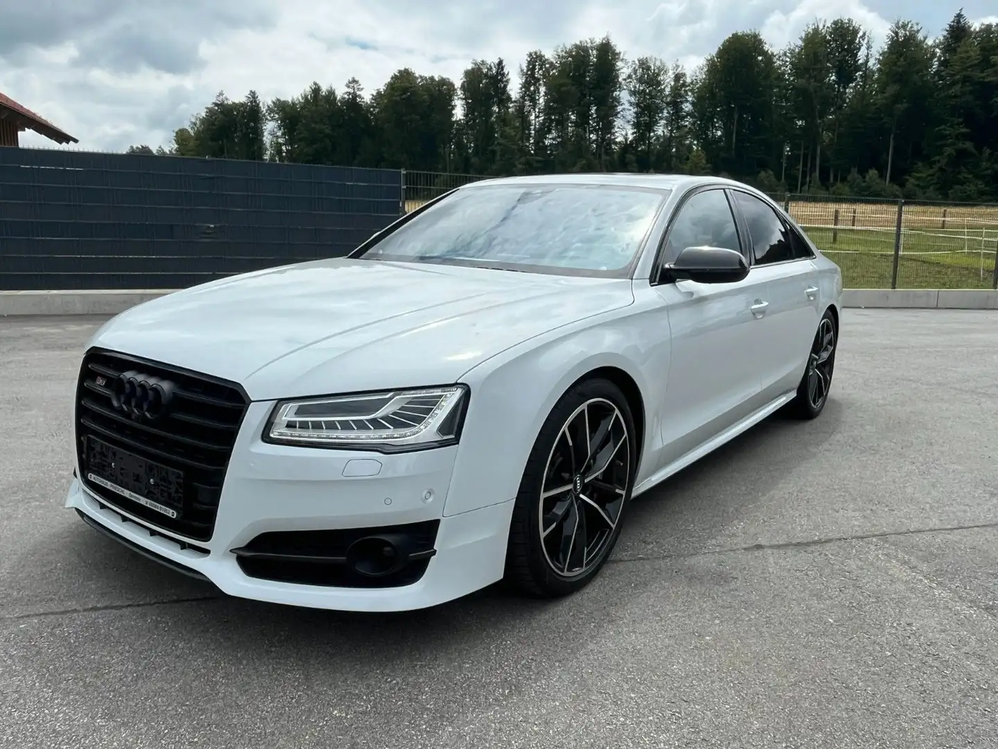 Audi S8 4.0 TFSI plus quattro*HUD*B&O*Keramik*TV*VOLL Bianco - 1
