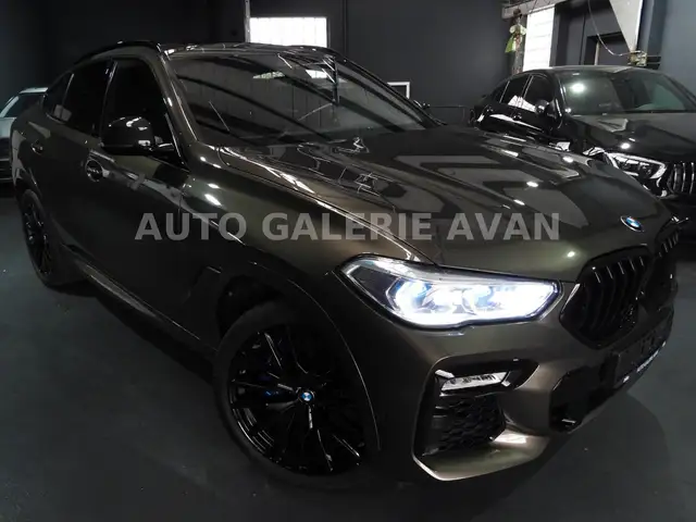 BMW X6 view 3