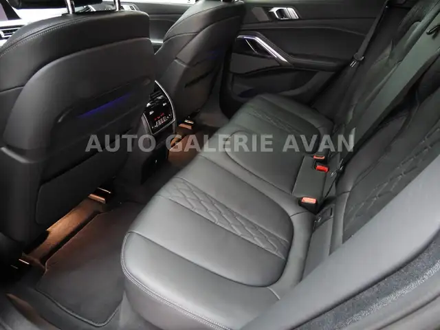 BMW X6 view 30