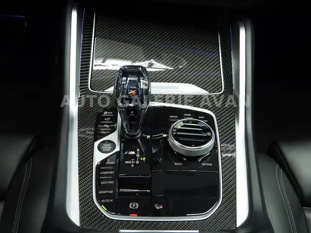 BMW X6 view 20