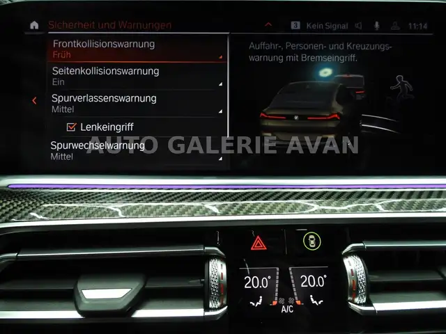 BMW X6 view 24
