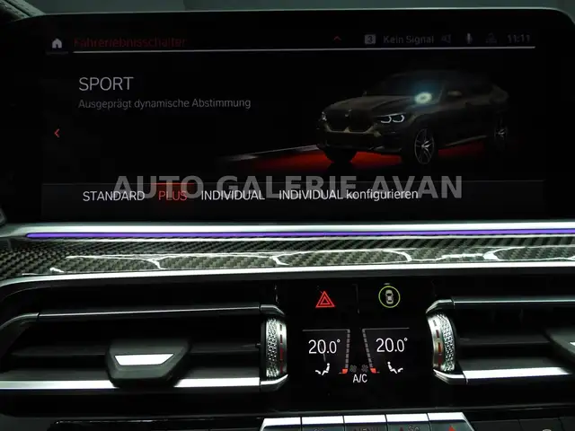 BMW X6 view 22