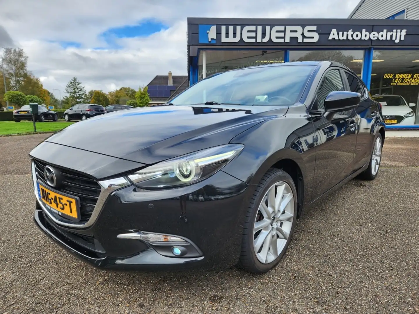 Mazda 3 2.0 120pk GT-M, Navi, Camera, Head-up, Trekhaak, S Noir - 1