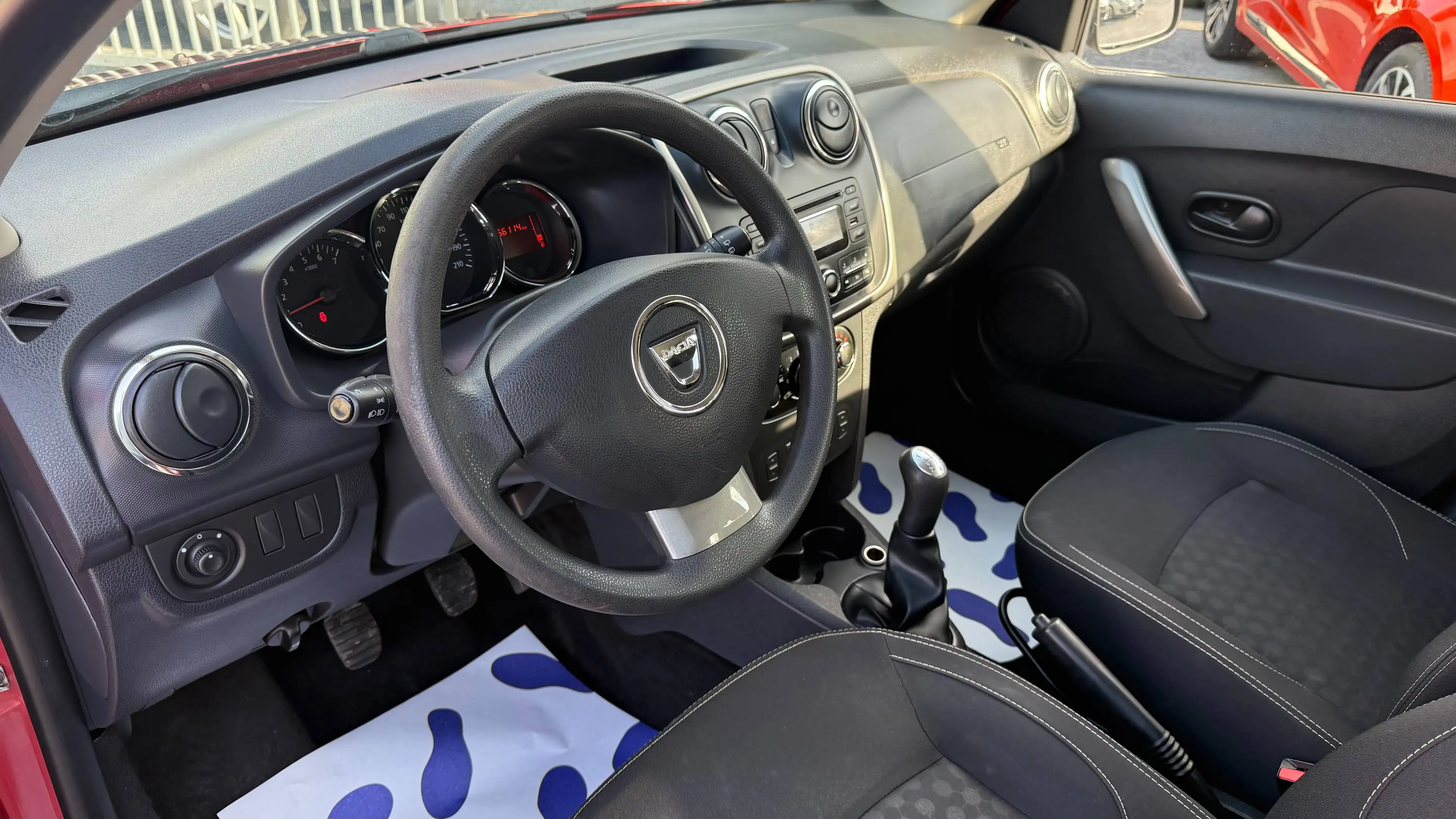 Dacia Logan Essentiel 2.HAND KLIMA MOTORLEISTUNG 47512 KM ZAHNRIEM NEU TÜV NEU — photo 15
