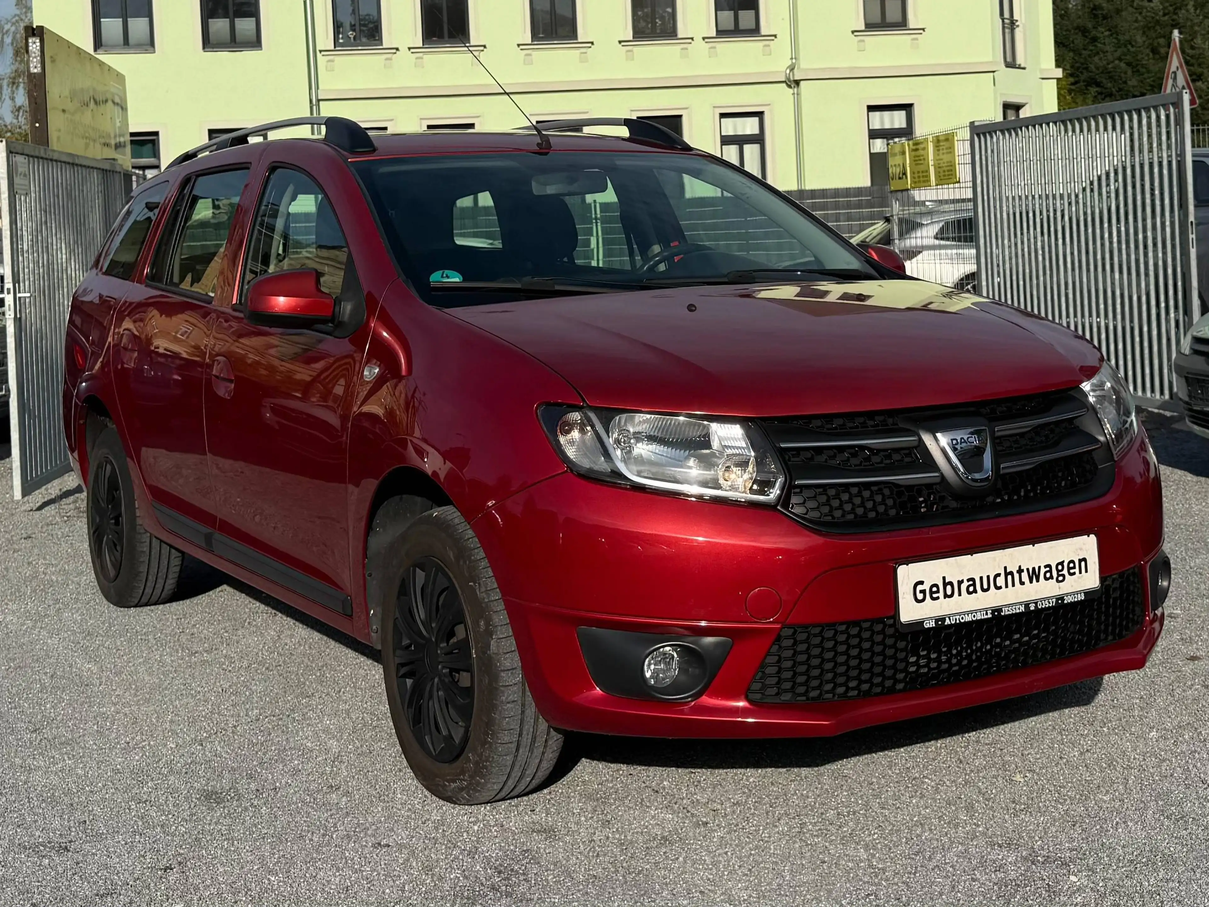 Dacia Logan Essentiel 2.HAND KLIMA MOTORLEISTUNG 47512 KM ZAHNRIEM NEU TÜV NEU — photo 2