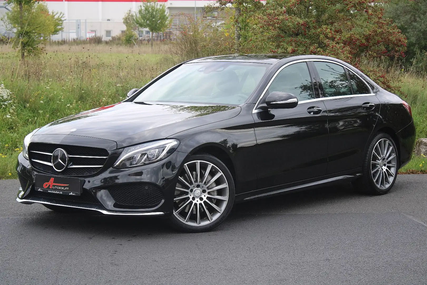 Mercedes-Benz C 250 d 4M *AMG/Distro+/Pano/HUD/Leder/Burmester* Noir - 1