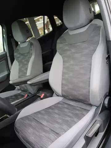 Volkswagen Id.4 view 13
