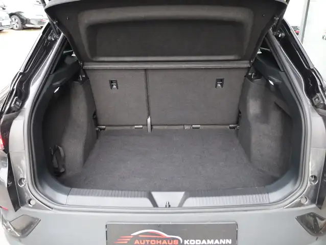 Volkswagen Id.4 view 12