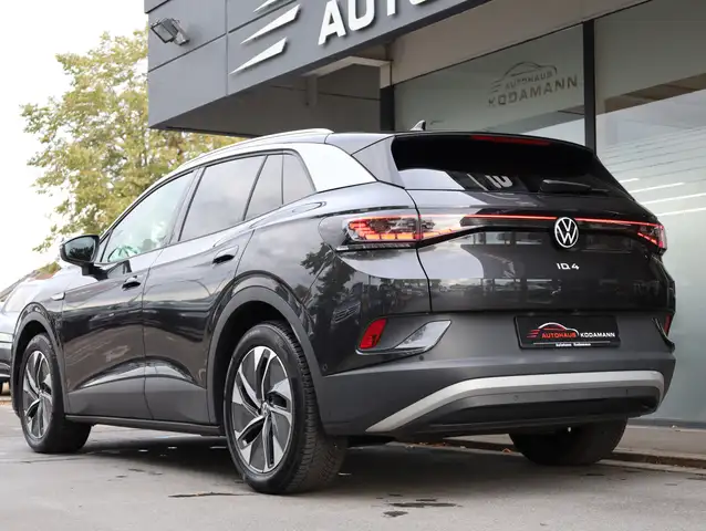 Volkswagen Id.4 view 8
