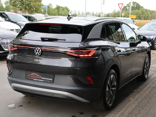 Volkswagen Id.4 view 10