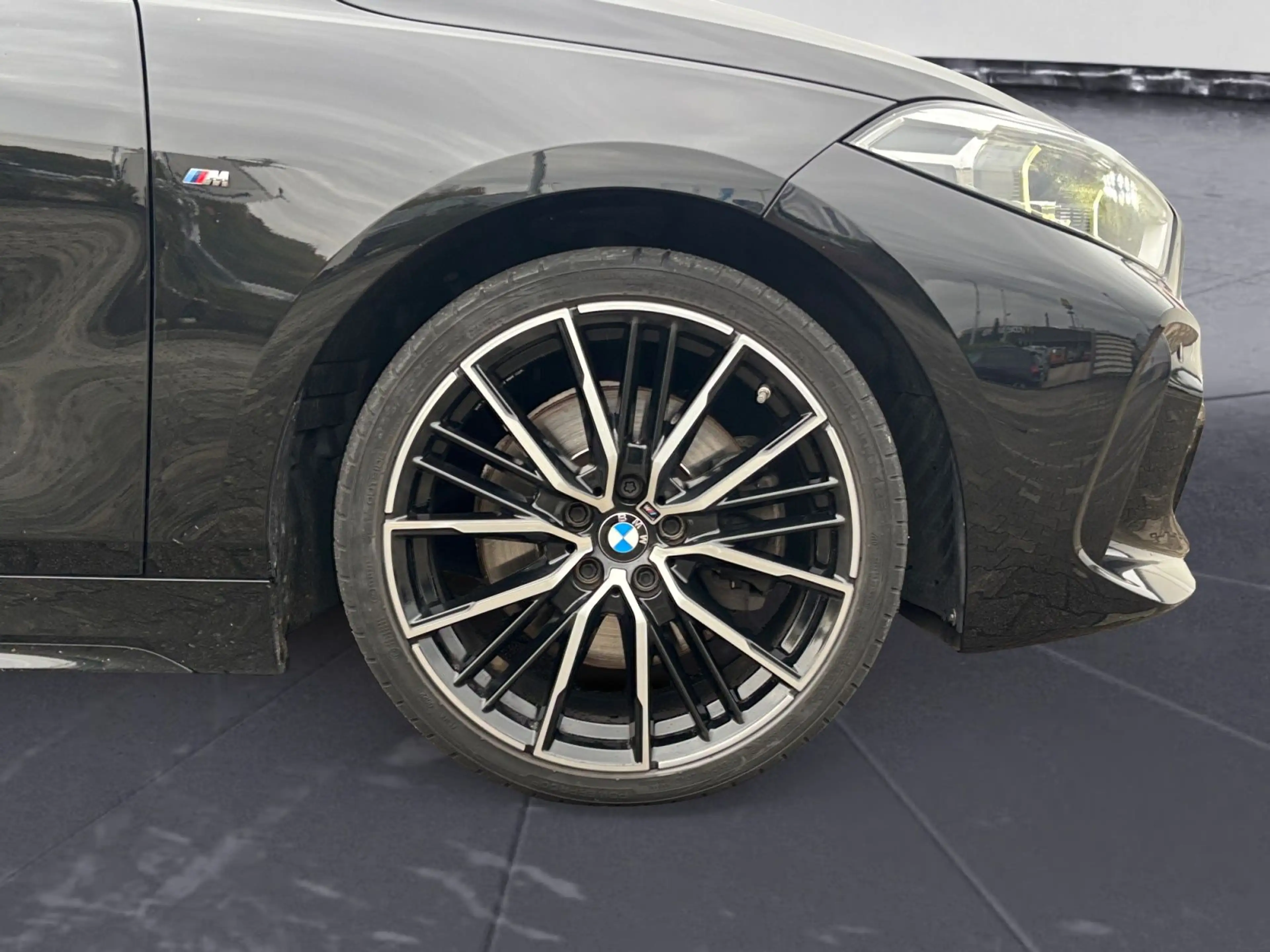 BMW 120 d xDrive M Sport Sport Aut. Klimaaut. PDC — photo 8