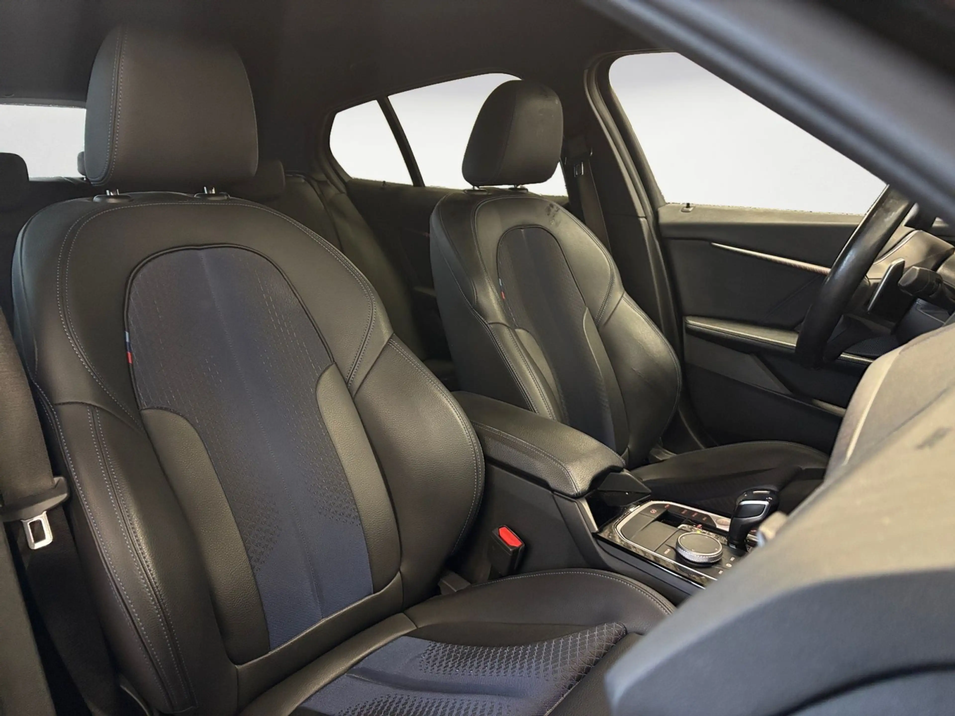 BMW 120 d xDrive M Sport Sport Aut. Klimaaut. PDC — photo 15