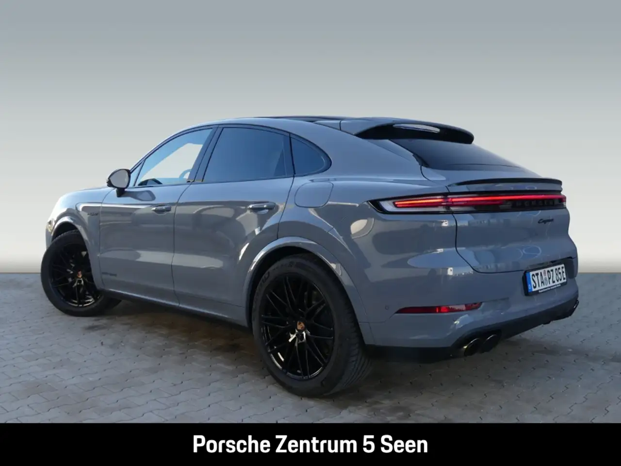 Porsche Cayenne E-Hybrid Coupe Black Edition, 18-WEGE 3