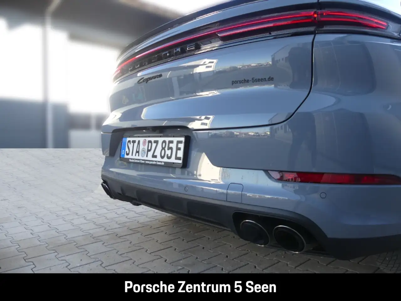 Porsche Cayenne E-Hybrid Coupe Black Edition, 18-WEGE 10