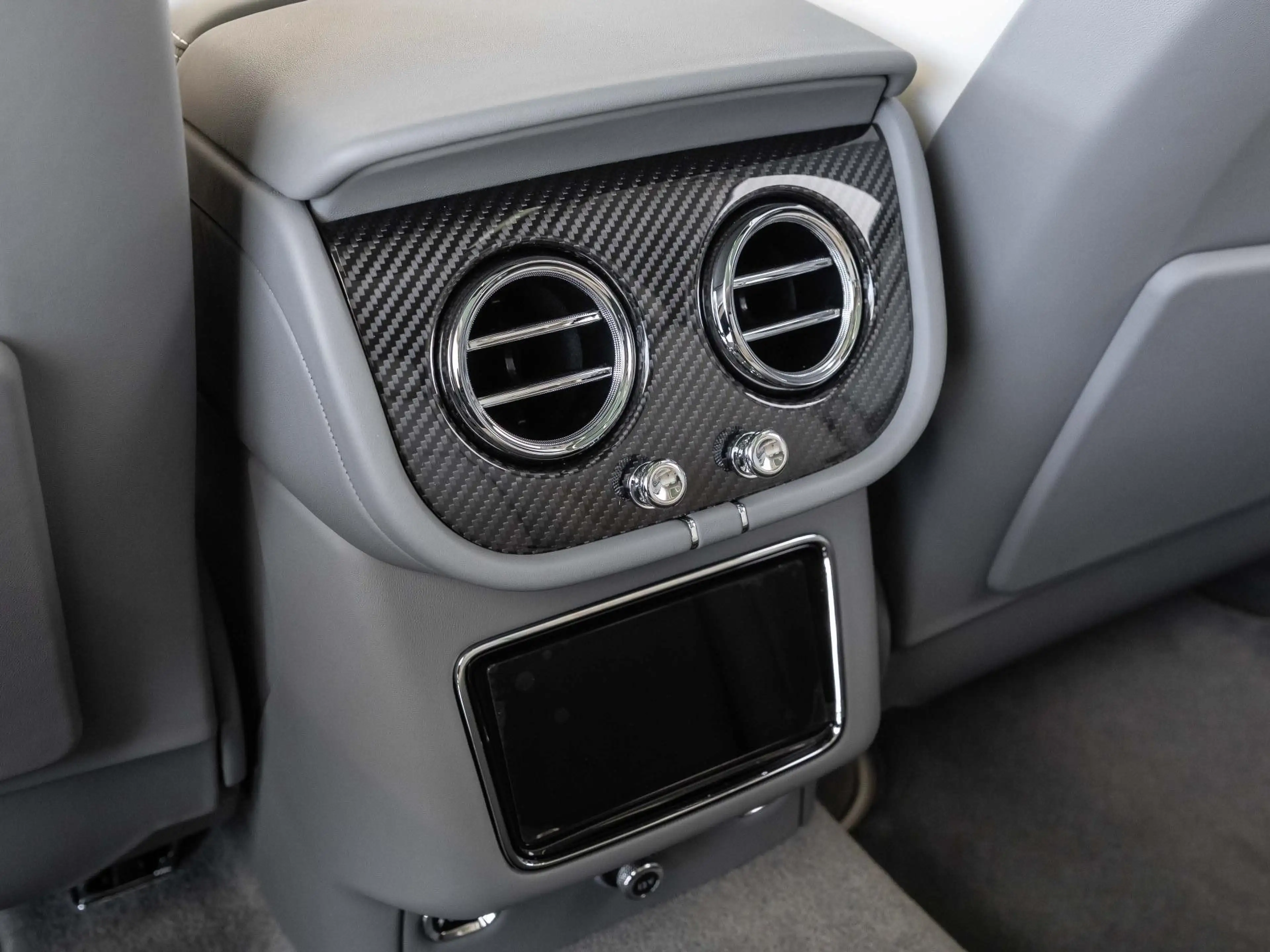 Bentley Bentayga S V8 von BENTLEY FRANKFURT — photo 15