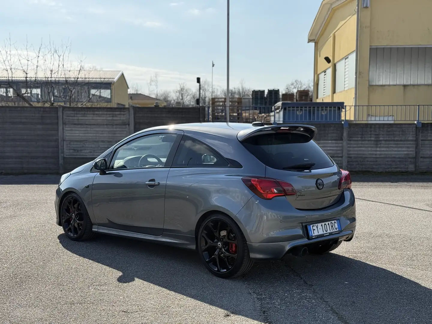 Opel Corsa 3p 1.4t GSi s&s 150cv Grau - 2