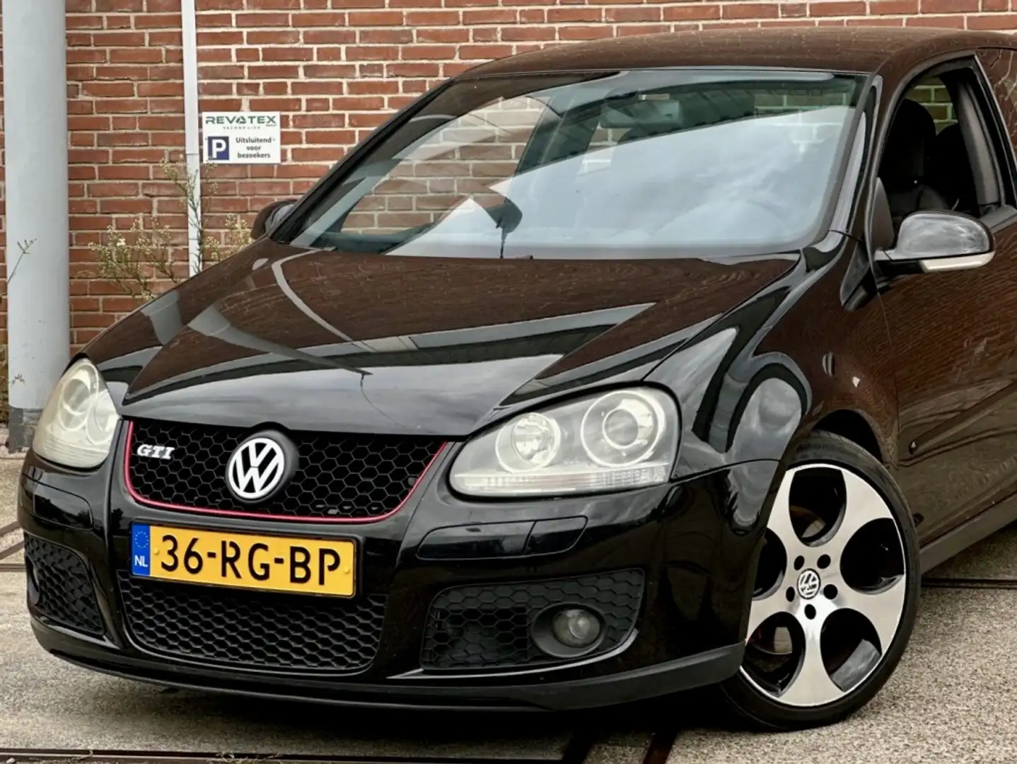 Volkswagen Golf GTI 2.0 TFSI |Automaat |Nieuwe APK |CruiseC Noir - 2