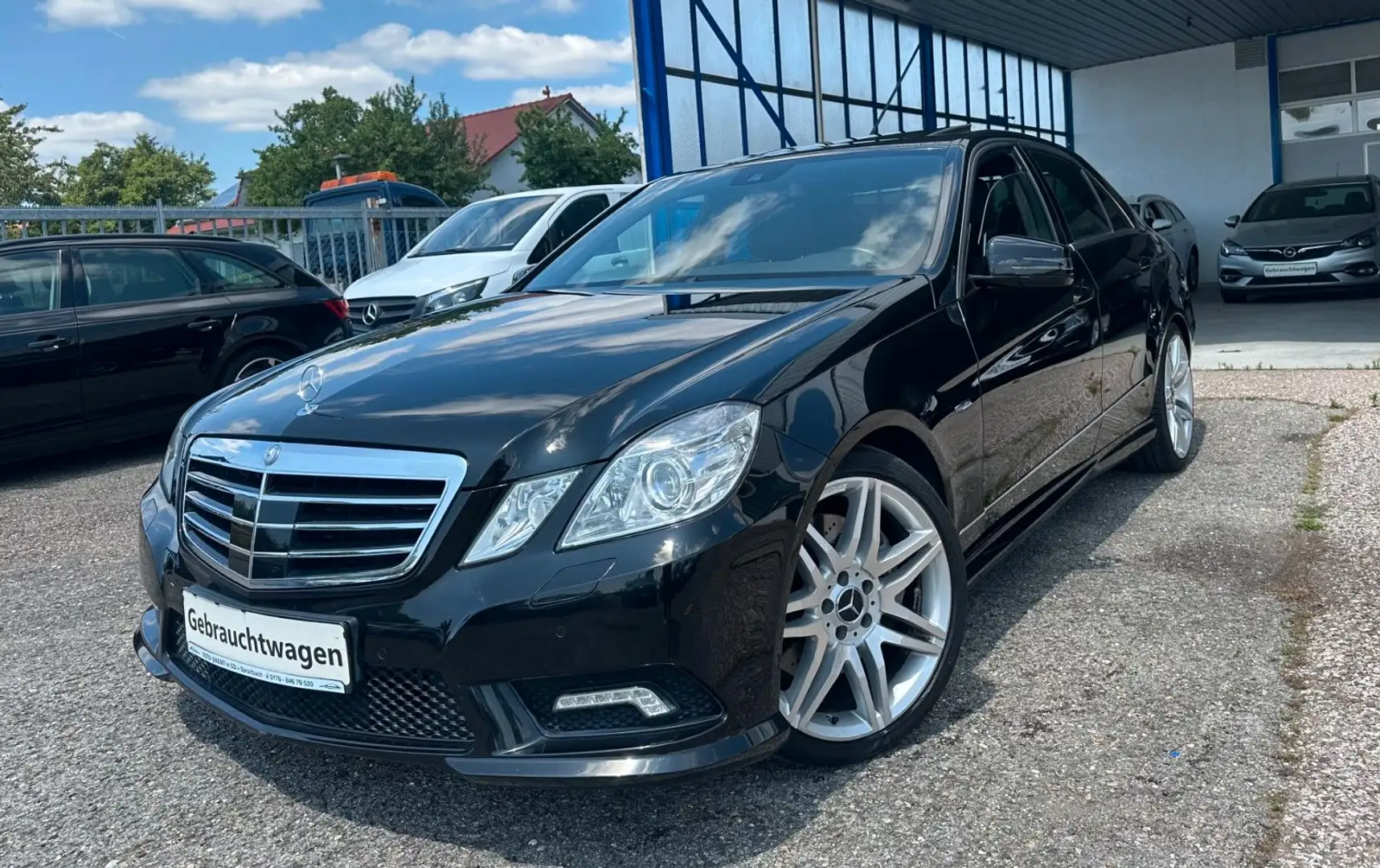 Mercedes-Benz E 500 /Mass.Sitze/Sch-Dach/AMG LINE/Sitzbelüftung Negro - 1