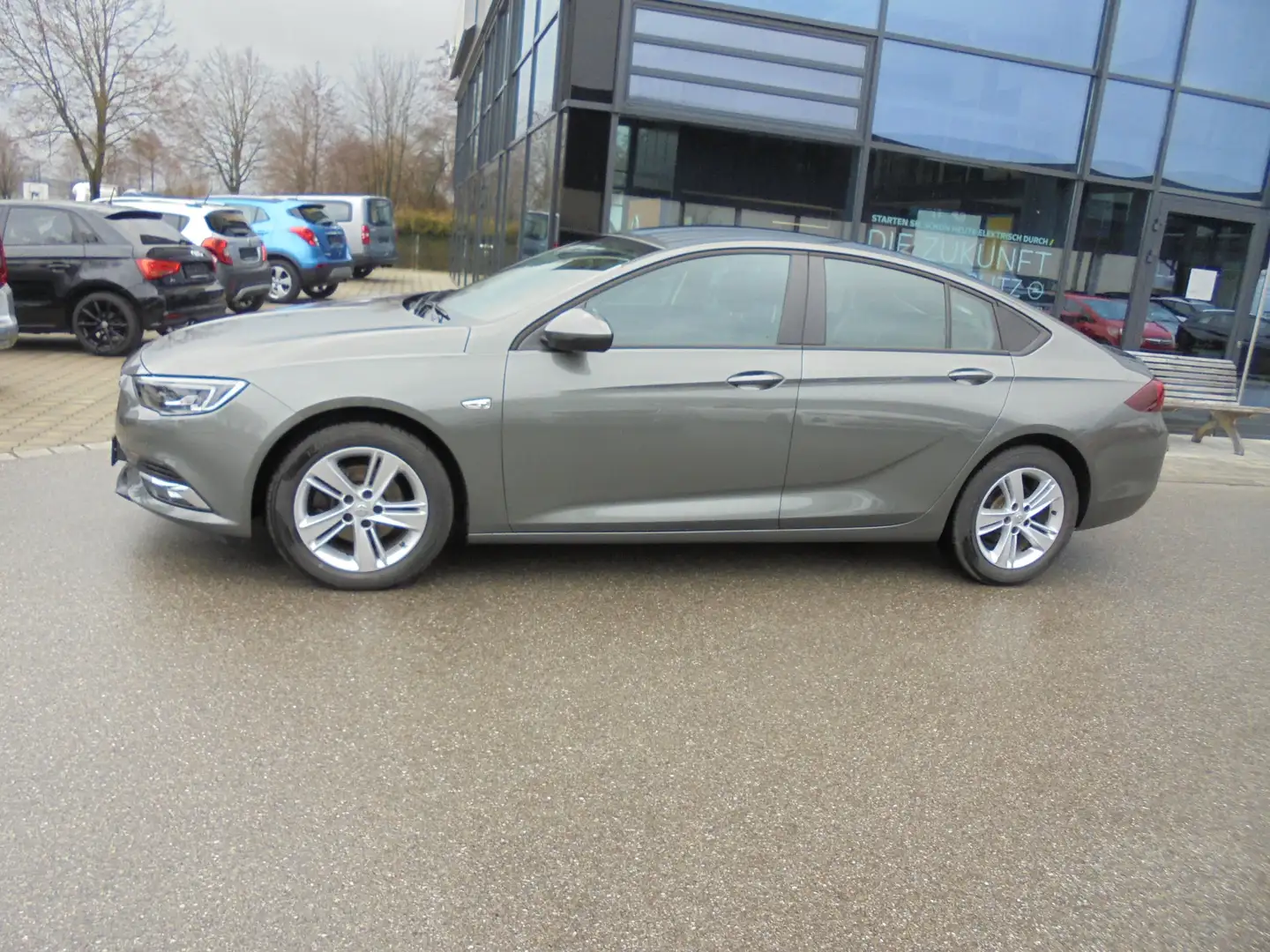 Opel Insignia Edition IntelliLux AGR-Sitz Klimaautomatik AHK Grau - 2