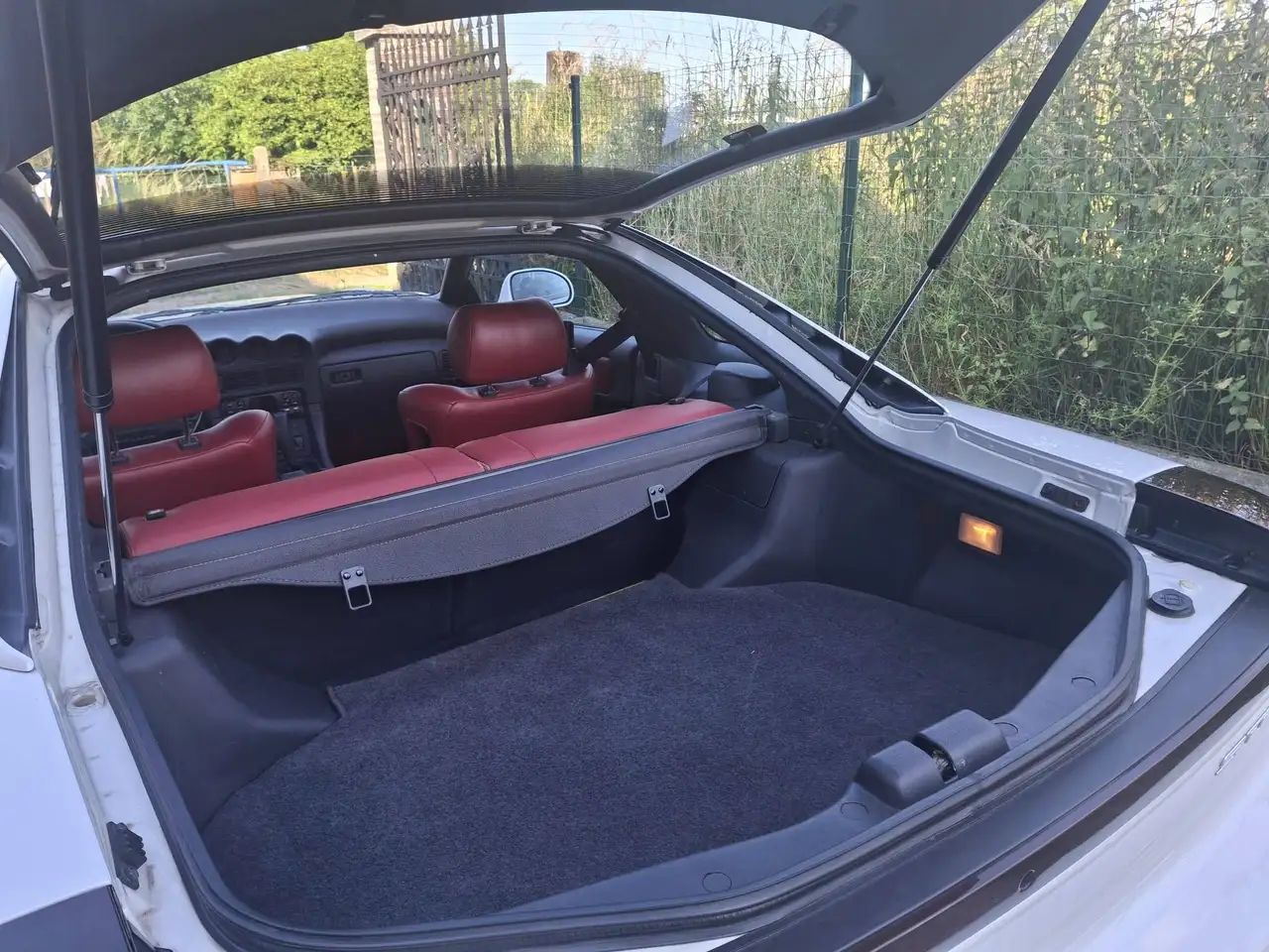 Dodge Stealth sportwagen, foto 9