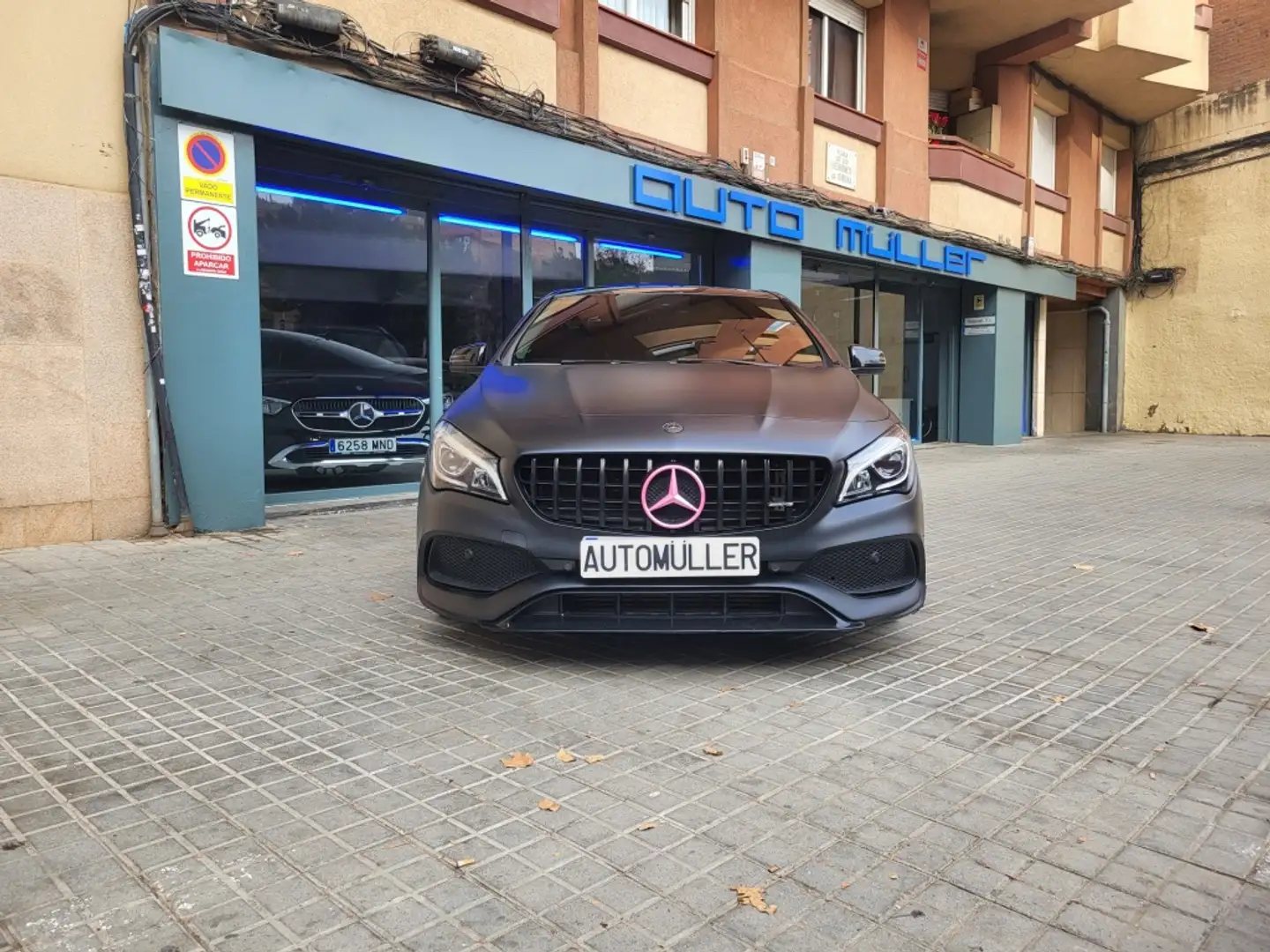 Mercedes-Benz CLA 200 200d 7G-DCT Rood - 2