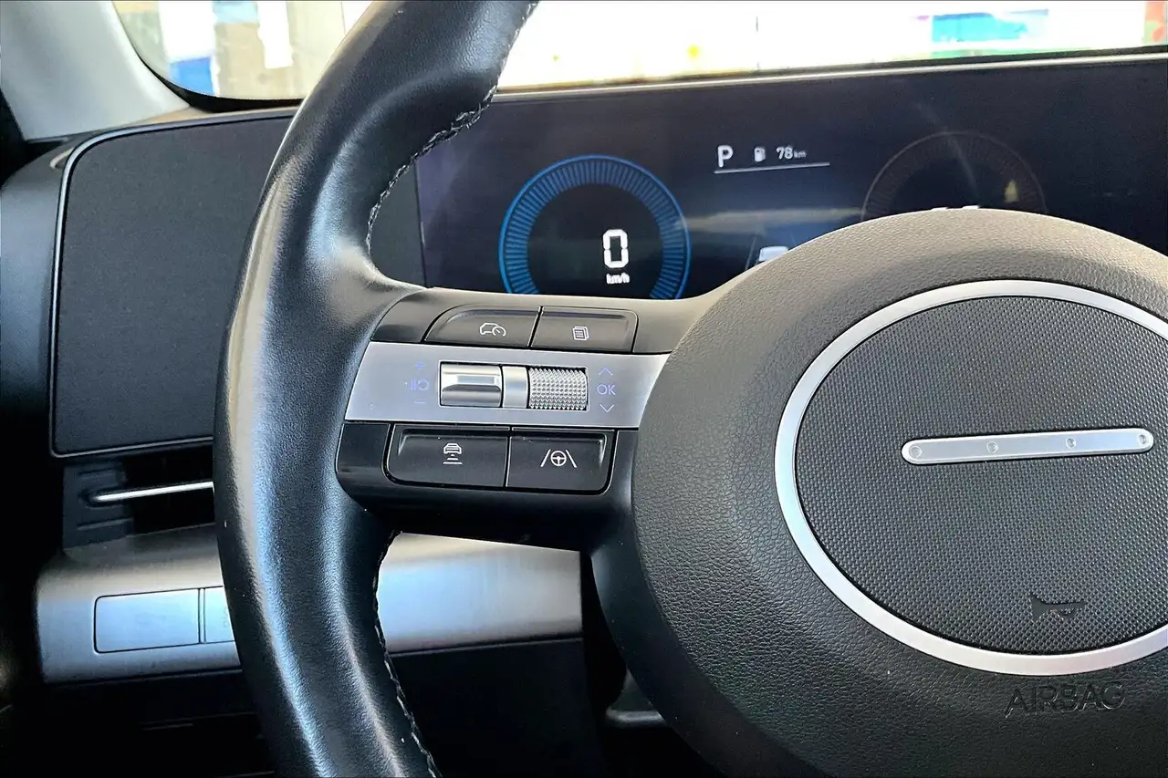 Hyundai KONA снимка Hyundai KONA
