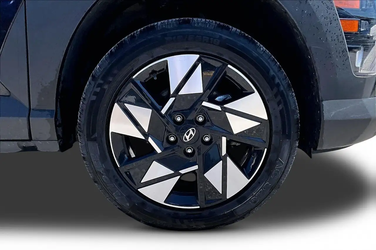 Hyundai KONA снимка Hyundai KONA