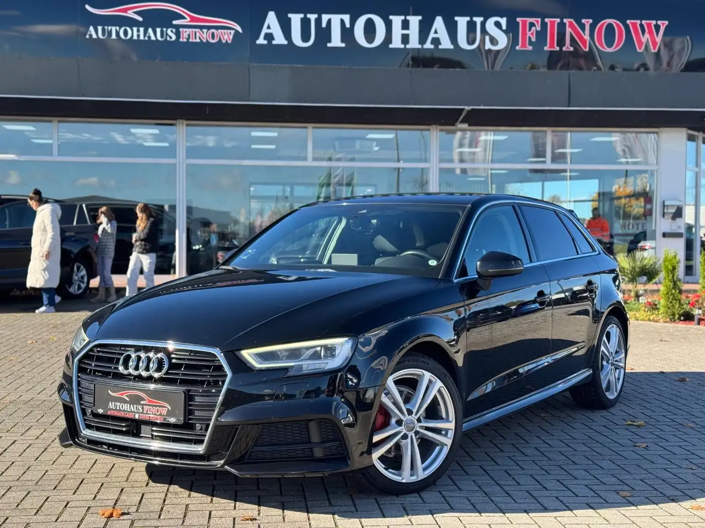 Audi A3 Sportback 30 TDI S-LINE"ACC"AHK"LED" Schwarz - 1