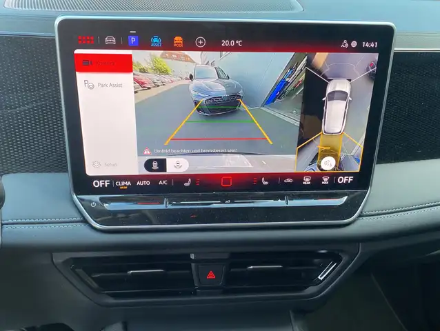Volkswagen Tiguan view 9
