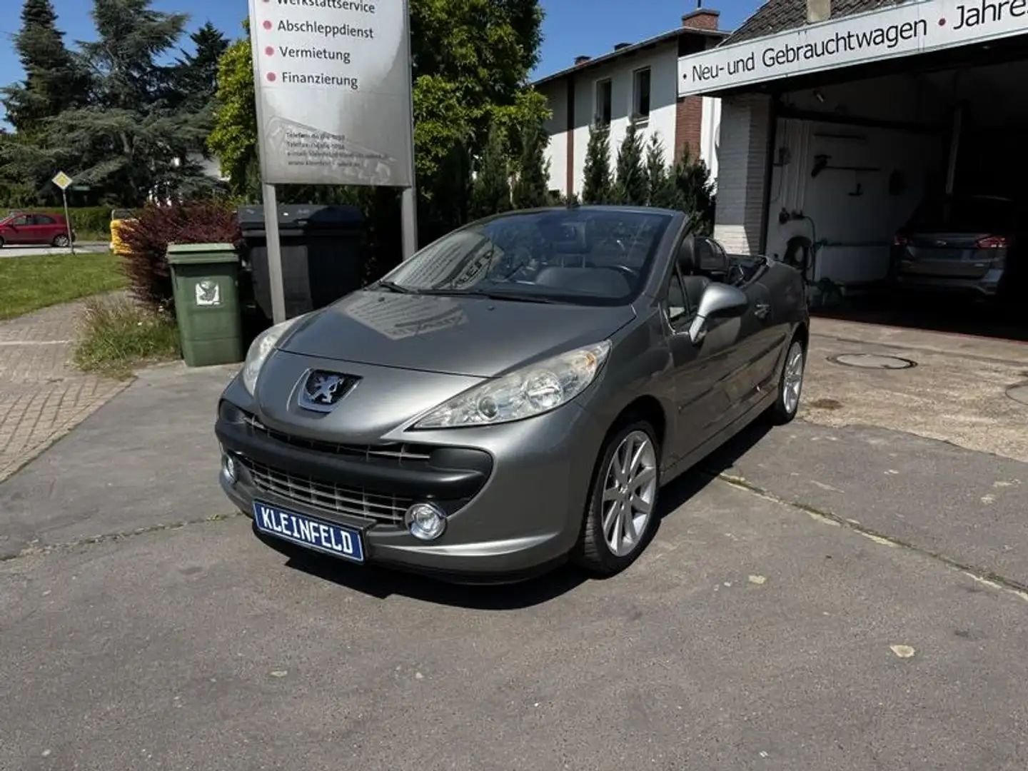Peugeot 207 1.6 HDI Cabrio/Coupe "Roland Garros" Leder-Sitz... Grau - 1